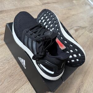 adidas Women's Ultraboost 20